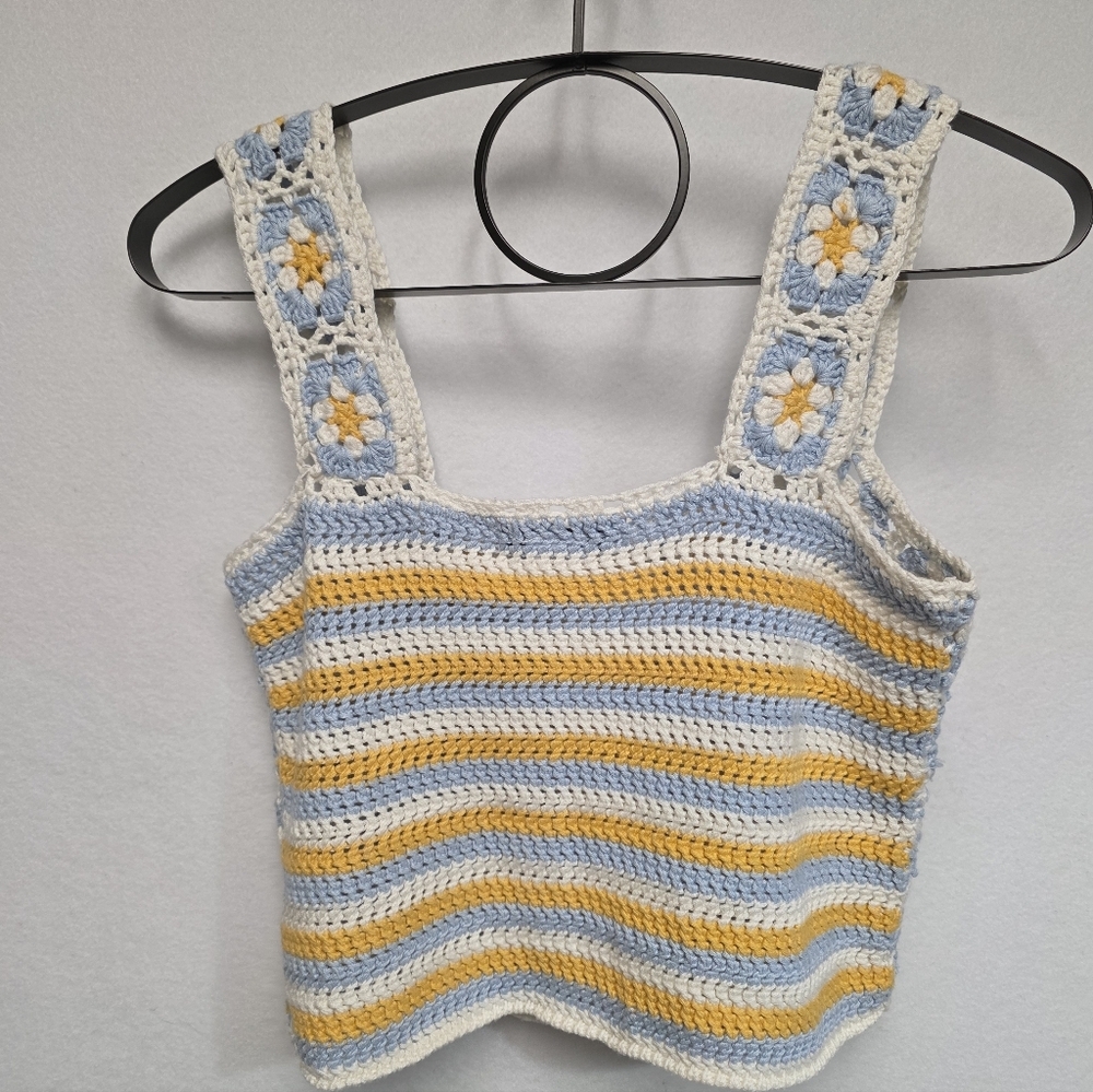 Cotton Emporium Blue and Yellow Vintage Inspired Crochet Crop Top Size Small - Picture 6 of 10